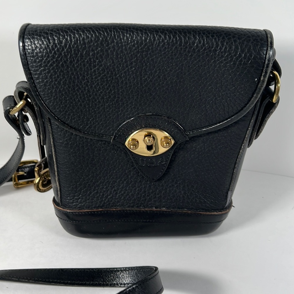 Vintage Dooney and Bourke Calvary crossbody bag